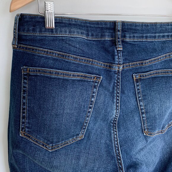 Gap Mid Rise Curvy True Skinny Jeans Dark Indigo 32 / 14 - Picture 9 of 11